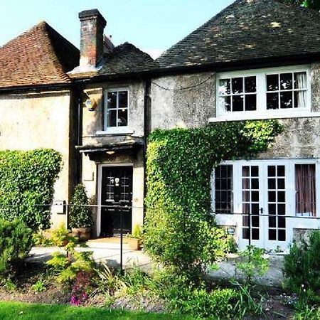 Отель Chalk Farm Ldc Истбурн Экстерьер фото