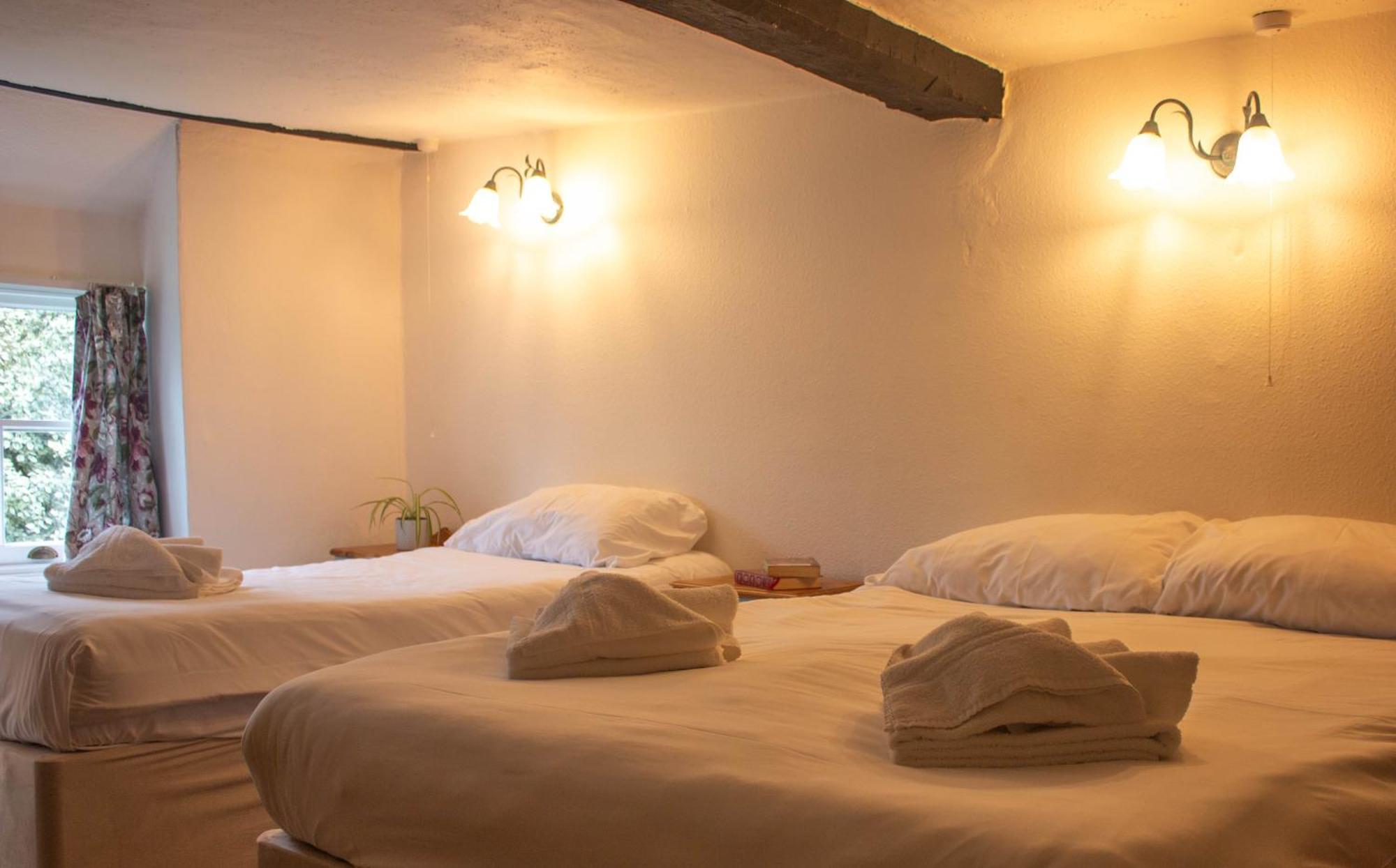 Отель Chalk Farm Ldc Истбурн Экстерьер фото